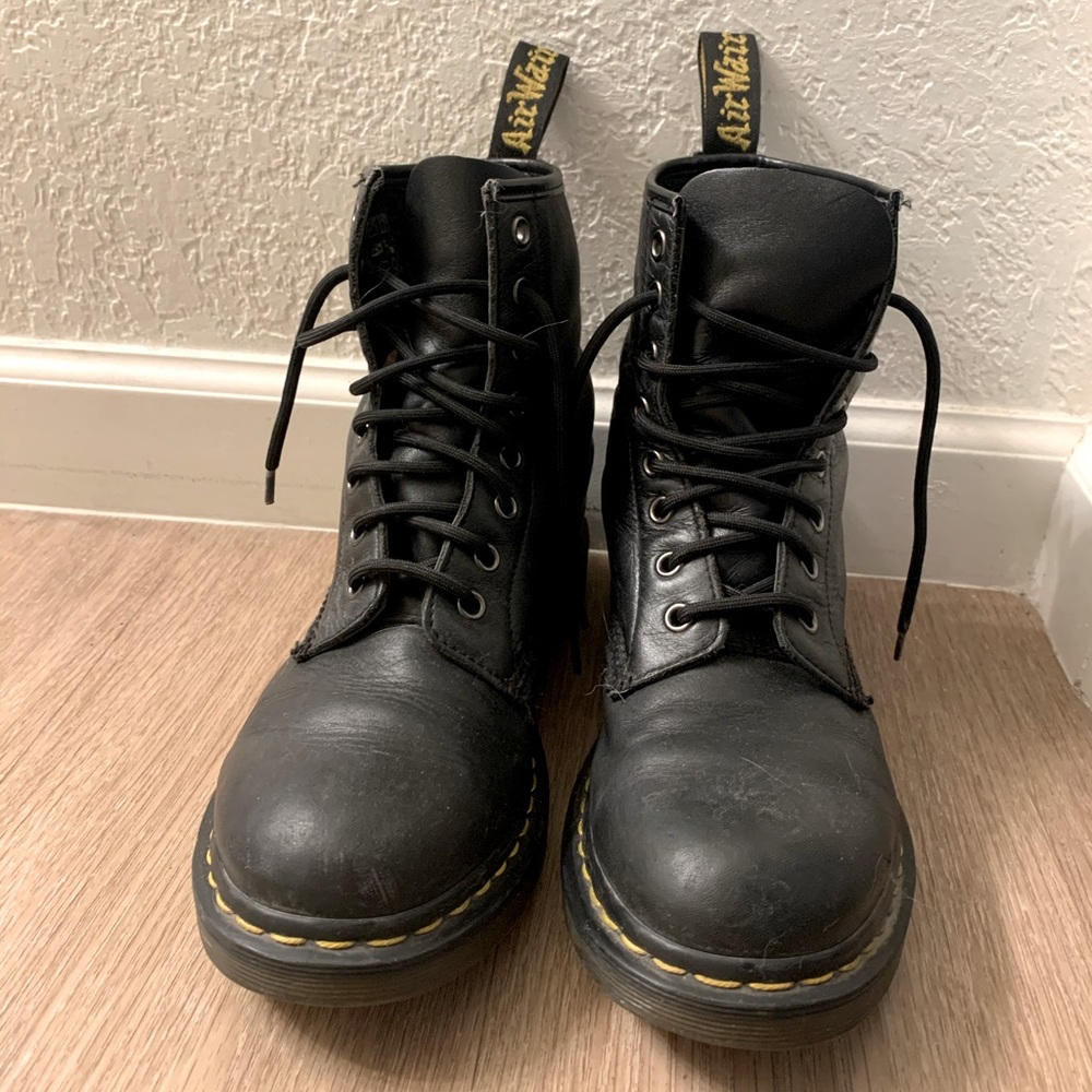 Dr. Martens 1460 boots